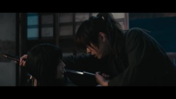 Film Live-Action Rurouni Kenshin Puncaki Box Office Jepang dengan Kedua Film Terakhirnya